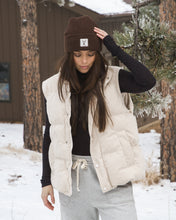 Load image into Gallery viewer, Snowbound Puffer Vest

