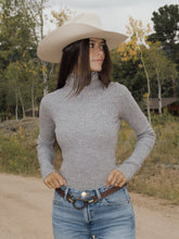 Load image into Gallery viewer, Up North Turtleneck