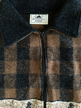 Load image into Gallery viewer, Vintage Plaid Winter Jacket - L
