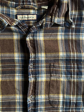 Load image into Gallery viewer, Vintage Camping Flannel -XL
