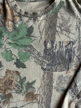 Load image into Gallery viewer, Vintage Camo Pocket Long Sleeve - L
