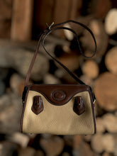 Load image into Gallery viewer, Vintage Dooney &amp; Bourke Leather Purse
