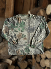 Load image into Gallery viewer, Vintage Camo Pocket Long Sleeve - L
