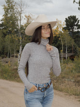 Load image into Gallery viewer, Up North Turtleneck
