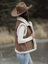 Load image into Gallery viewer, Jericho Sherpa Vest
